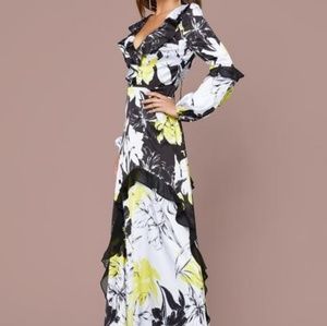 Bebe Contrast Print Gown